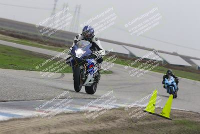 media/Nov-30-2025-TrackDaz (Sun) [[d8b22663df]]/B Group/Session 5 (Wheelie Bump)/